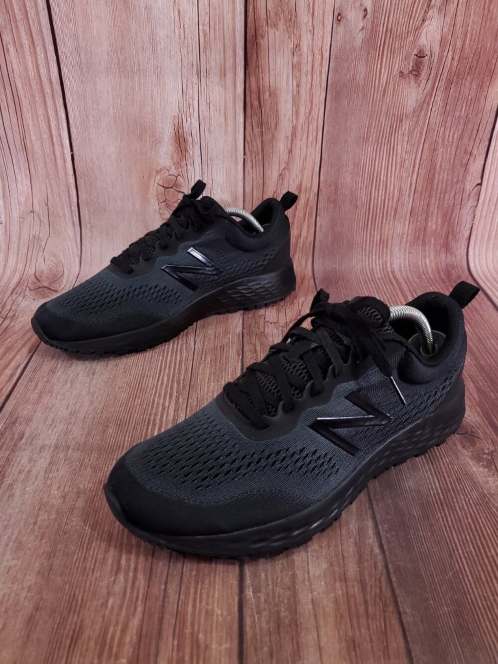 *FLAWS* New Balance Fresh Foam Arishi v4 Shoes For Crews Womens 11 Mens 9.5